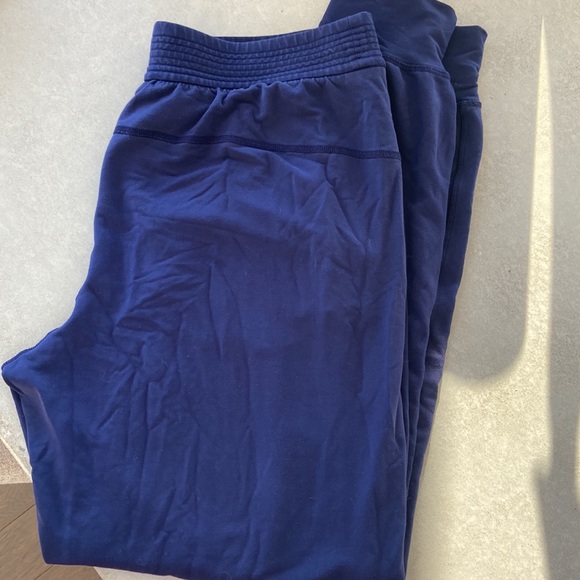 Lululemon Ceremony Sweatpant Deep Indigo Navy Size 8 Pockets - Picture 12 of 12